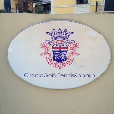 Del Golf - Secured Parking - *