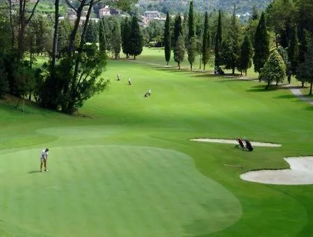 Appartement Del Golf - Secured Parking -