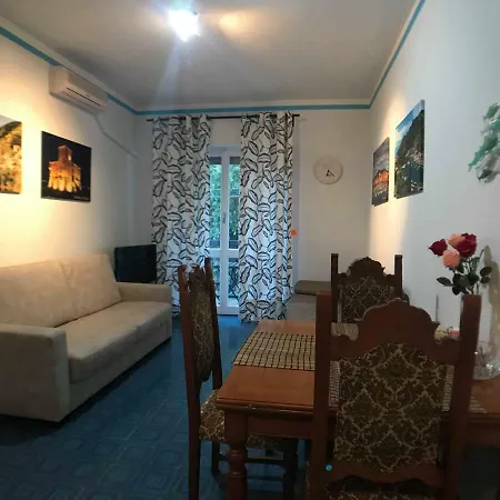 Del Golf - Secured Parking -