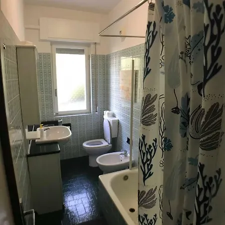 Del Golf - Secured Parking - Apartment Rapallo