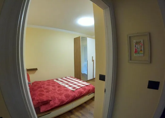 Апартаменти Del Golf - Secured Parking - *