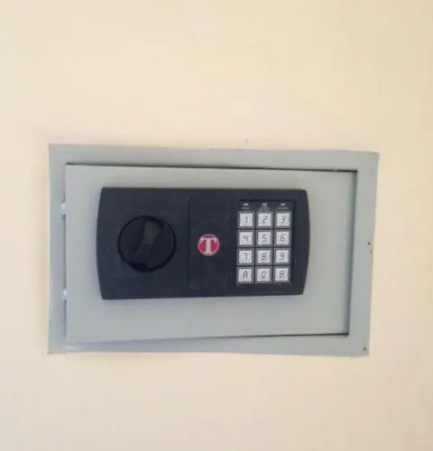 Del Golf - Secured Parking - *