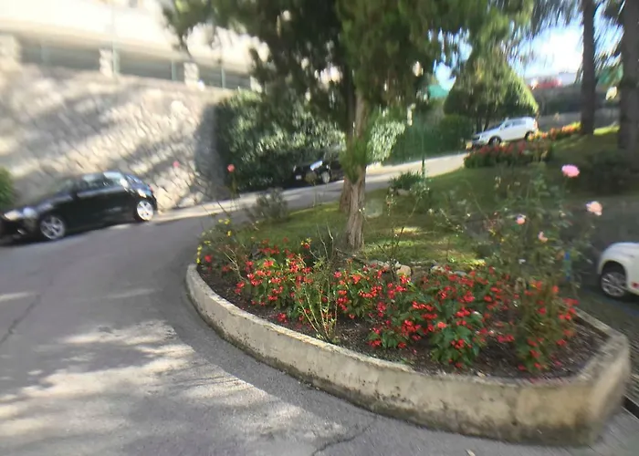 Del Golf - Secured Parking - Апартаменты *